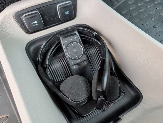 Used 2017 Chrysler Pacifica Touring-L Plus w/ Tire & Wheel Group image 32