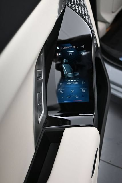 New 2026 BMW 760i xDrive AWD/4WD image 23