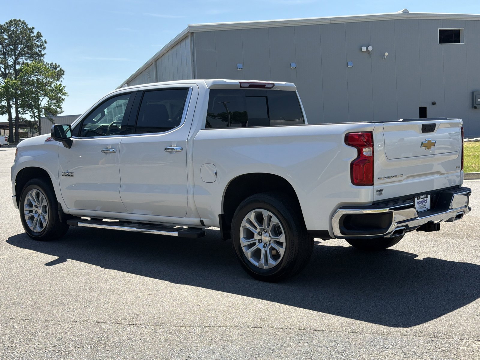 Used 2025 Chevrolet Silverado 1500 LTZ w/ LTZ Premium Texas Edition image 10