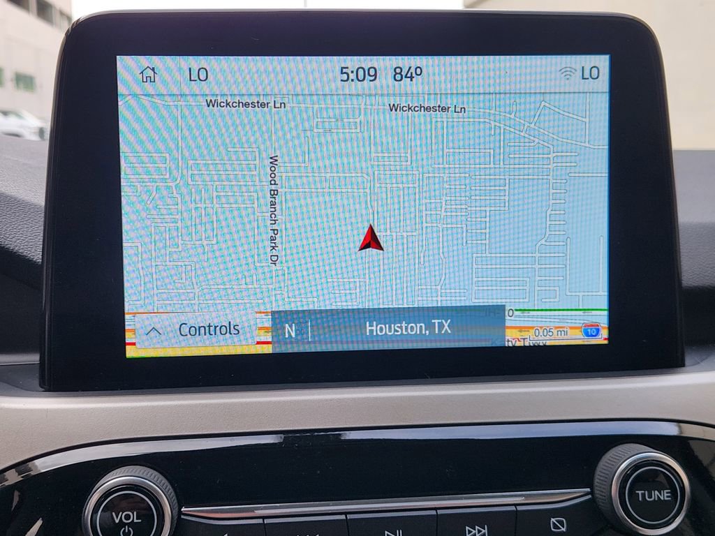 Used 2022 Ford Escape SEL w/ Technology Package FWD image 16