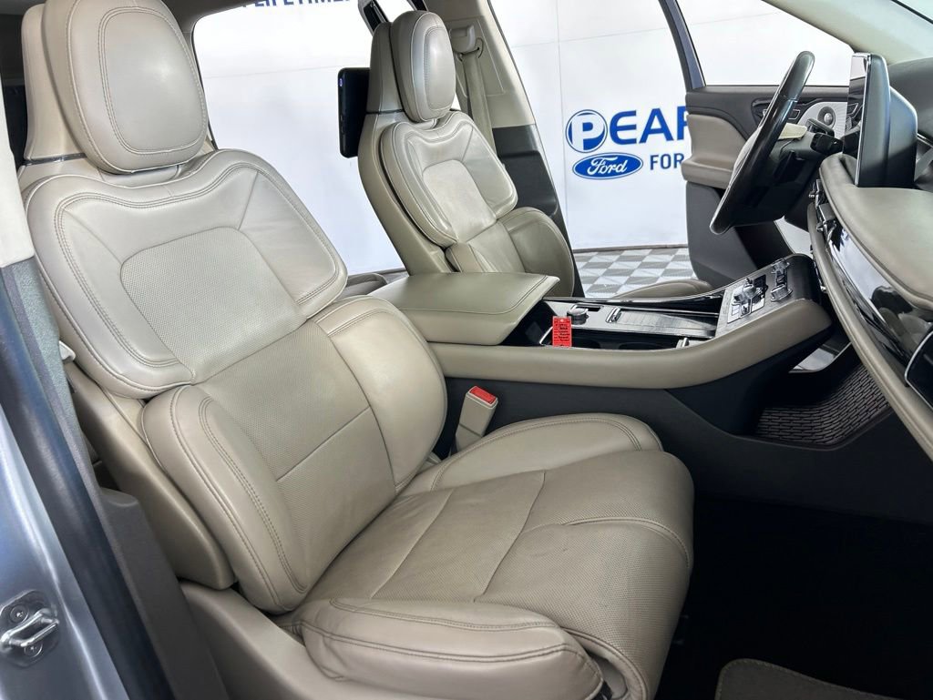 Used 2020 Lincoln Aviator Reserve w/ Equipment Group 202A AWD/4WD image 30