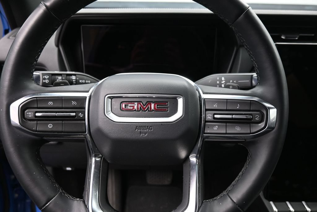 Used 2025 GMC Terrain Elevation AWD/4WD image 18