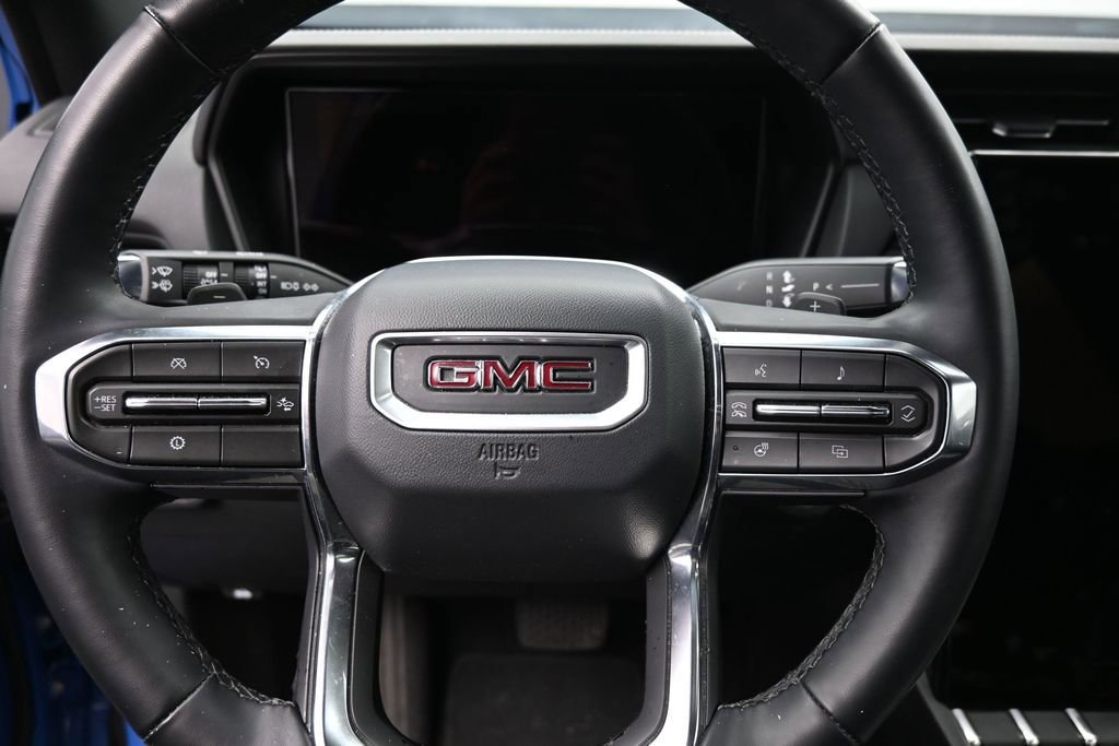 Used 2025 GMC Terrain Elevation AWD/4WD image 18