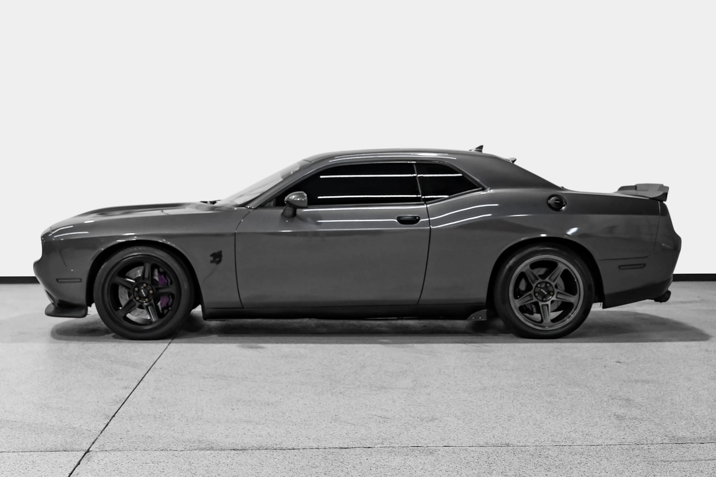 Used 2019 Dodge Challenger R/T Scat Pack w/ Dynamics Package RWD image 9