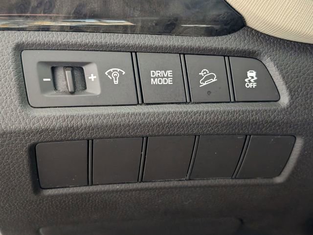 Used 2018 Hyundai Santa Fe Sport w/ 2.4L Value Package 02 image 15