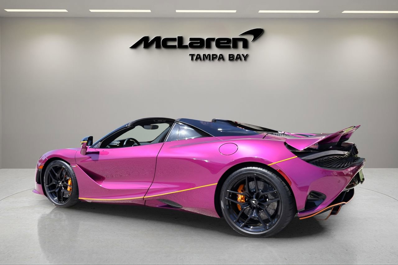 Used 2026 McLaren 750S Spider image 4