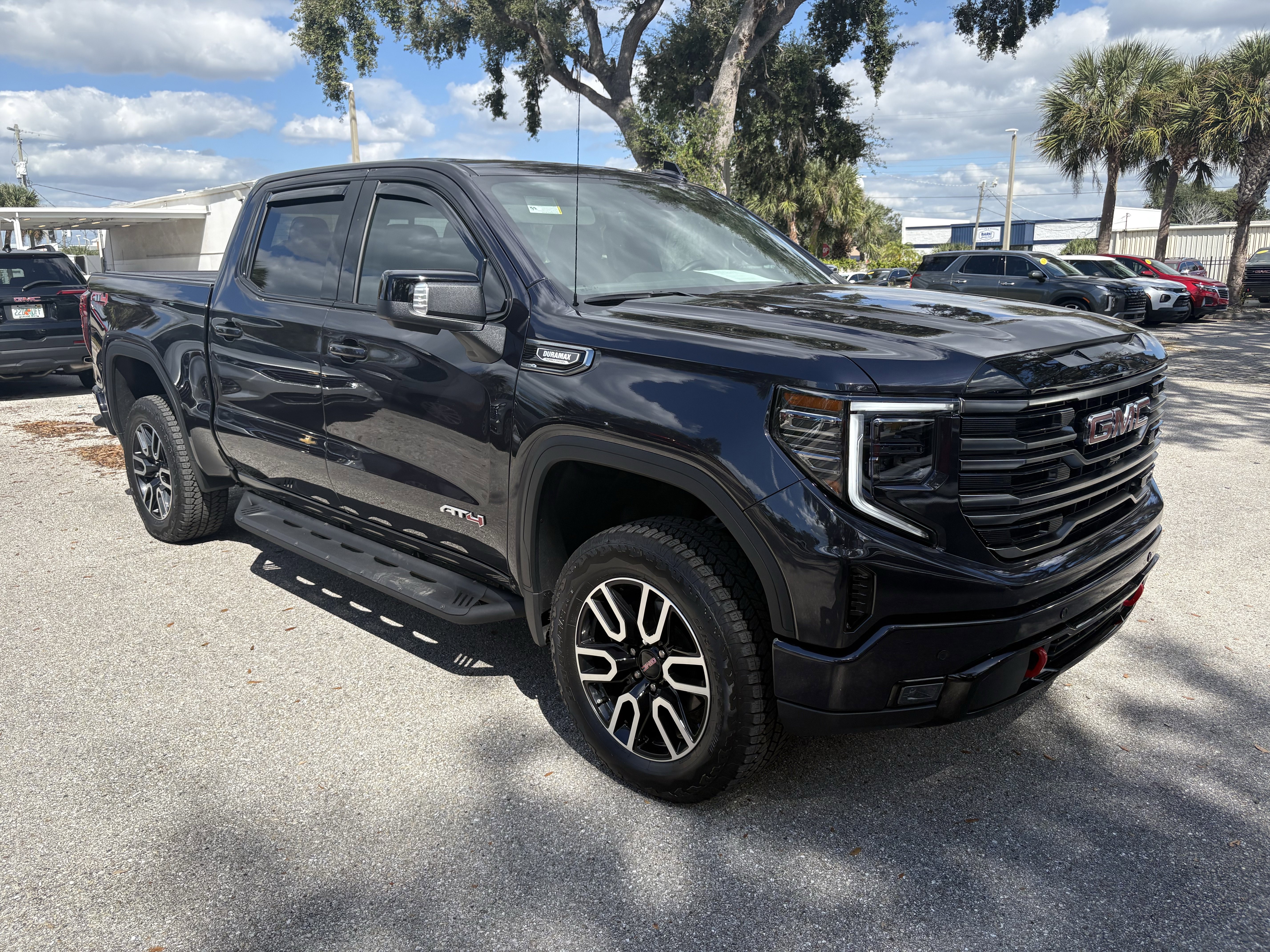 Certified 2025 GMC Sierra 1500 AT4 w/ AT4 Premium Package