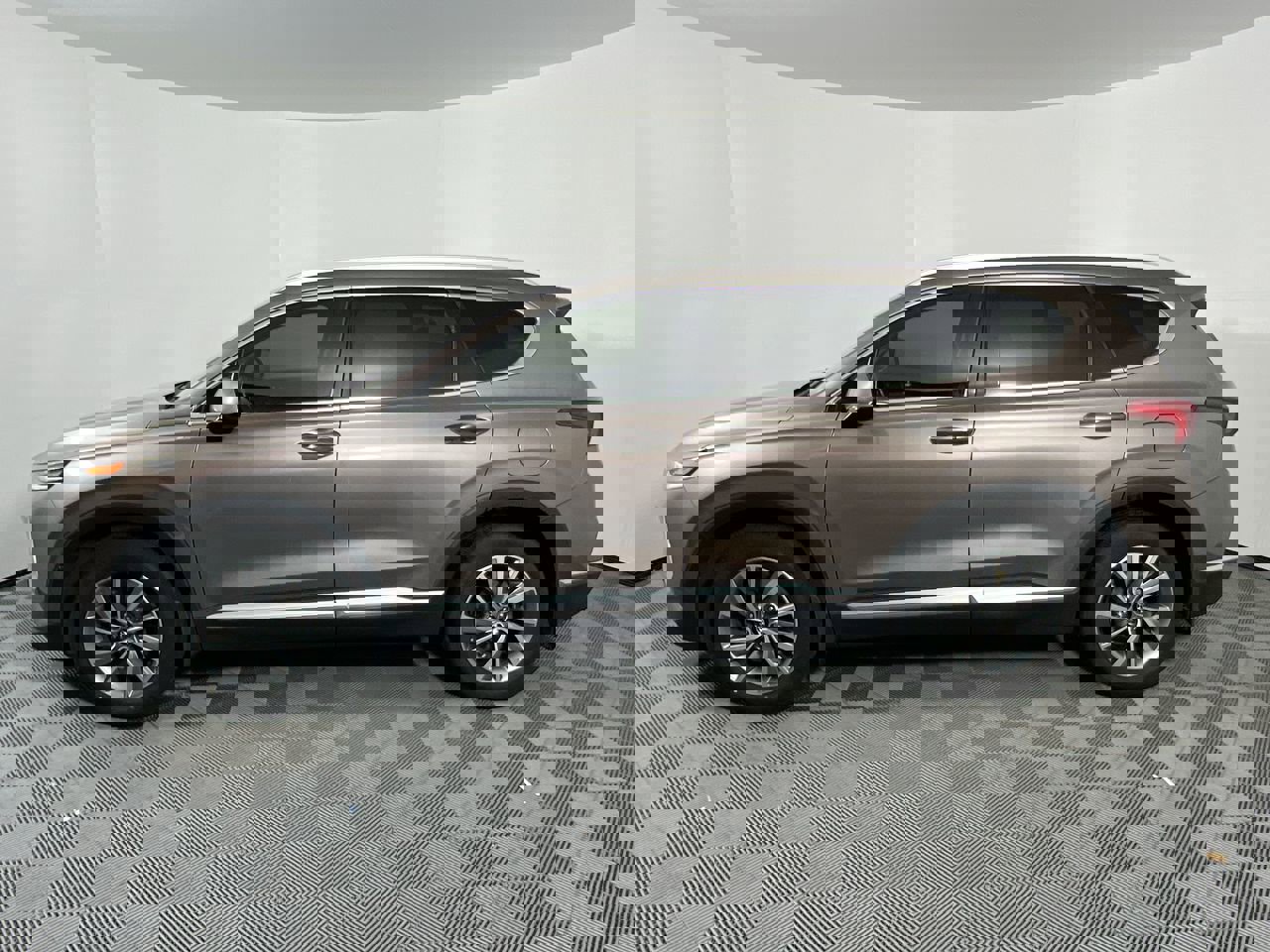 Used 2020 Hyundai Santa Fe SEL w/ Convenience Package image 6