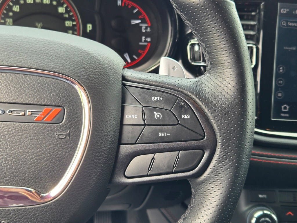 Used 2025 Dodge Durango GT AWD/4WD image 32