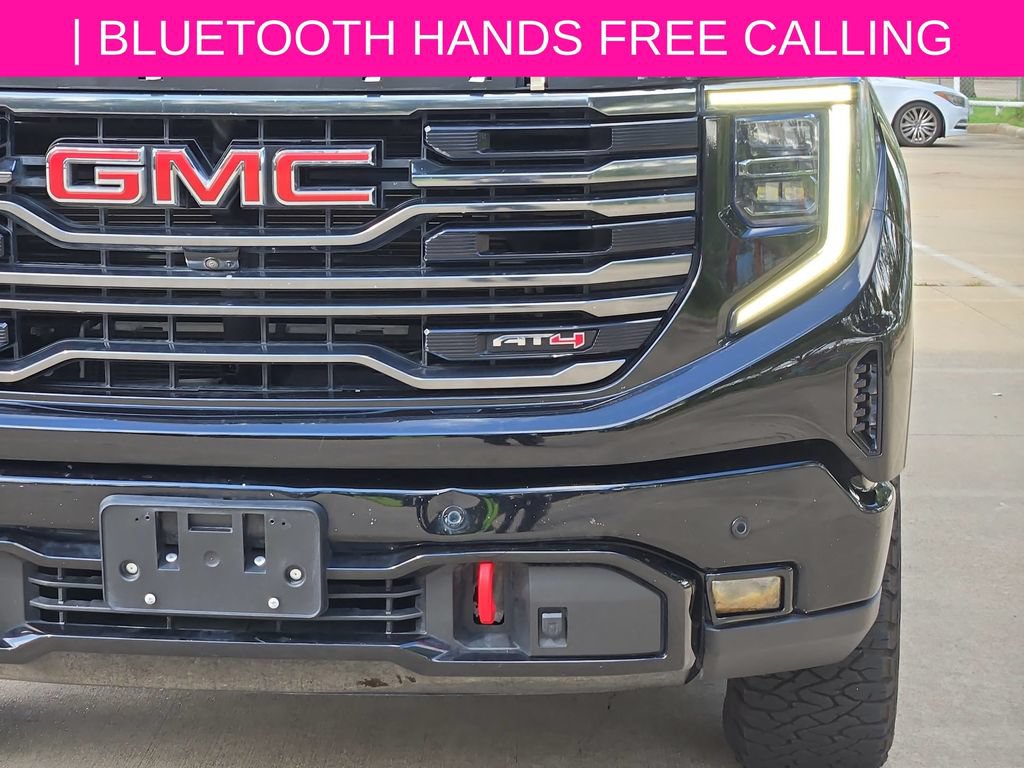 Used 2023 GMC Sierra 1500 AT4 w/ AT4 Premium Package AWD/4WD image 11