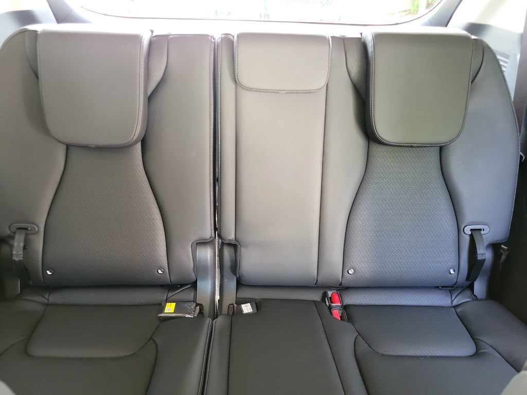 Certified 2026 Kia Carnival SX Prestige FWD image 15