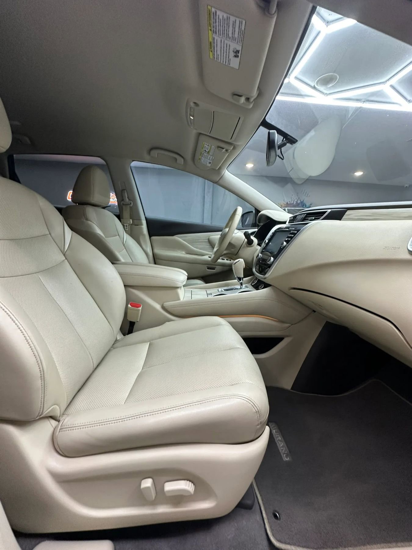 Used 2016 Nissan Murano SL FWD image 29