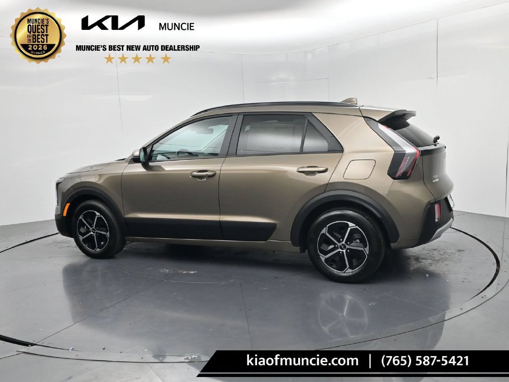 New 2027 Kia Niro LX FWD image 5