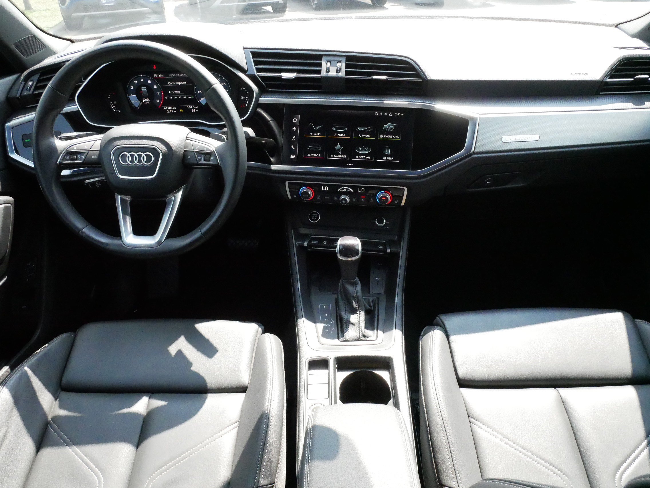 Used 2023 Audi Q3 2.0T Premium Plus w/ Premium Plus Package AWD/4WD image 10