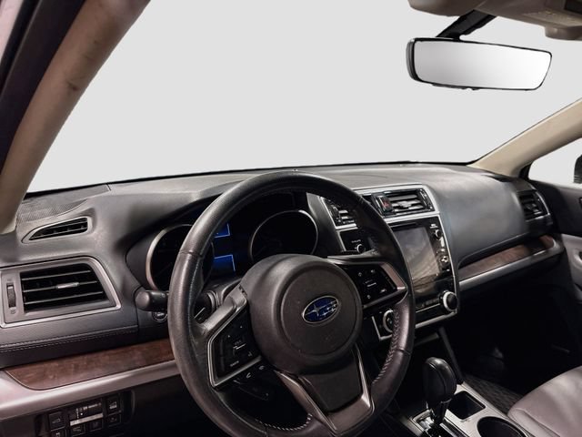 Used 2018 Subaru Outback 2.5i Limited AWD/4WD image 10