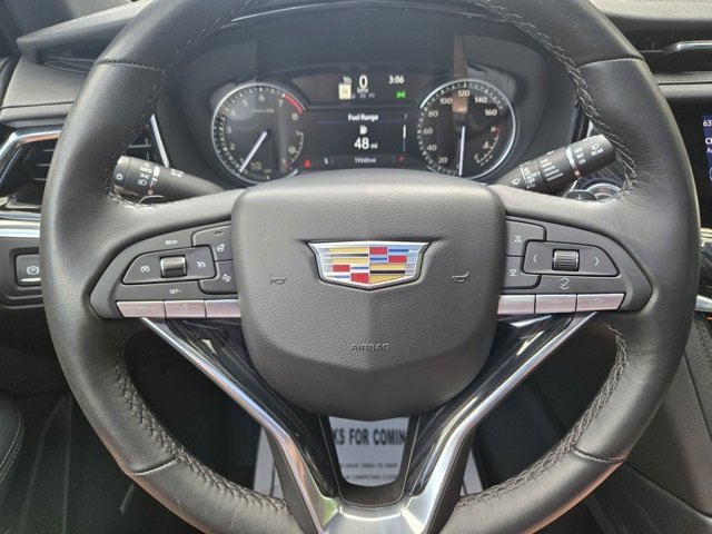 Used 2025 Cadillac XT6 Premium Luxury image 26