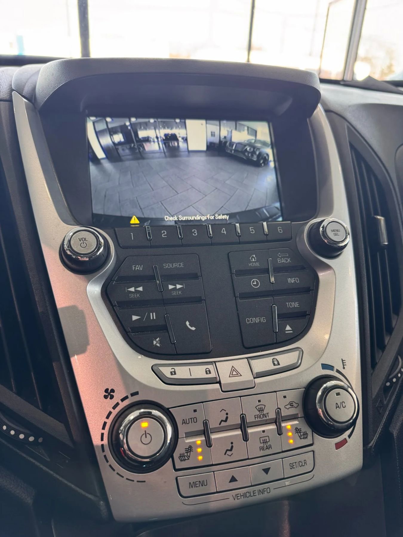 Used 2013 Chevrolet Equinox LTZ image 26