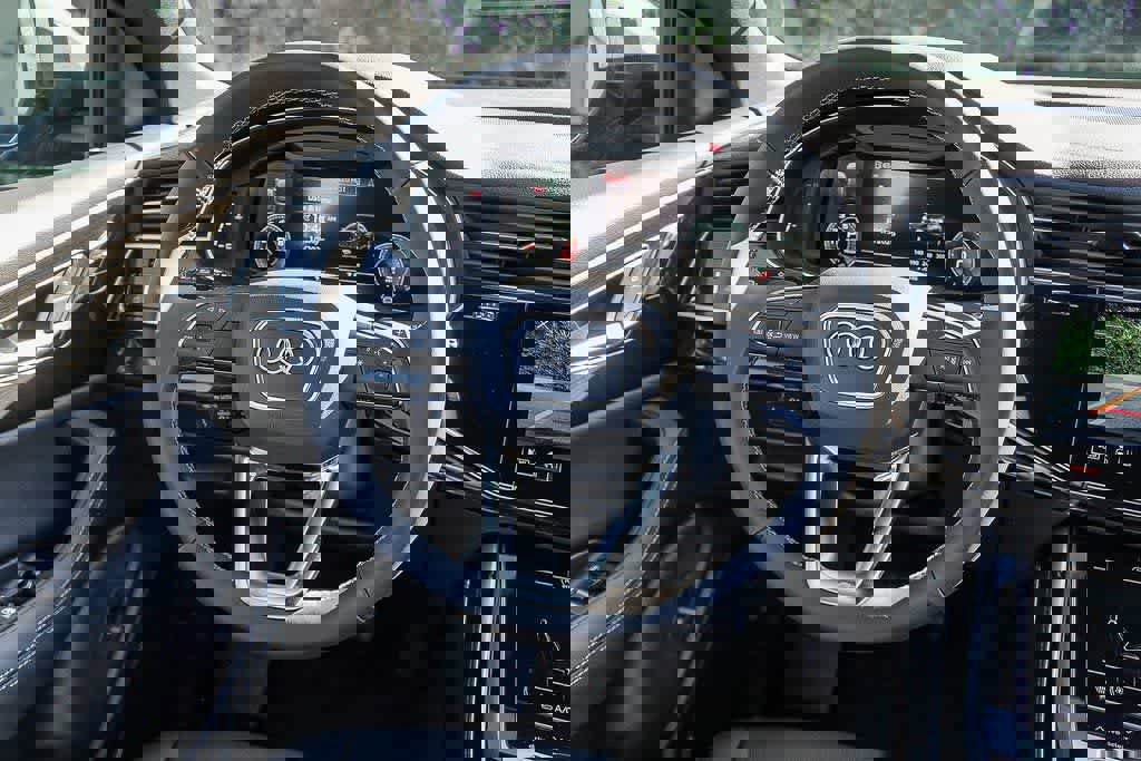 New 2026 Audi Q8 Premium Plus image 15