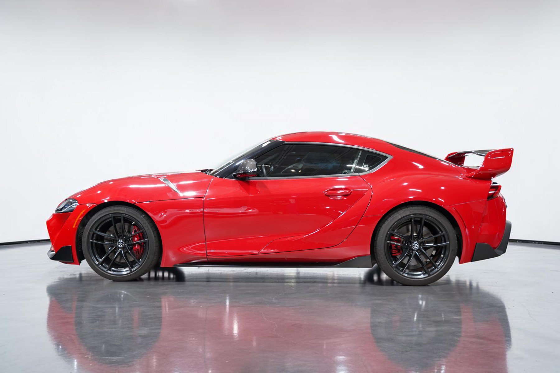 Used 2022 Toyota Supra Premium w/ Driver Assist Package RWD image 17
