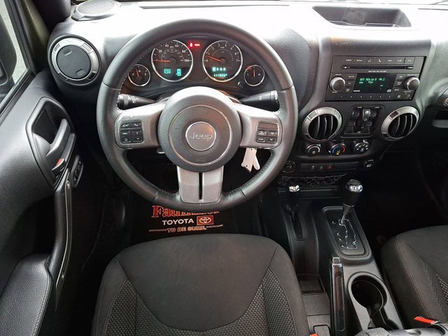Used 2016 Jeep Wrangler Unlimited Sport image 10