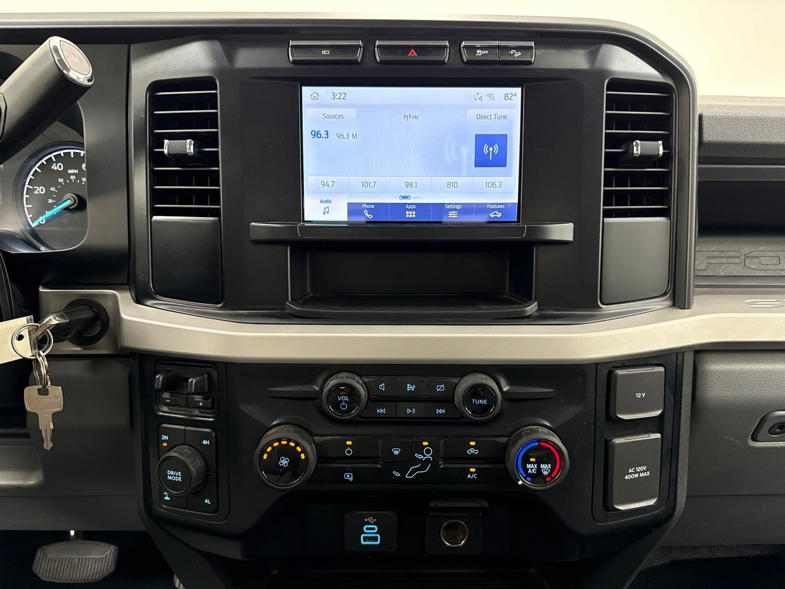 Used 2023 Ford F250 XL w/ STX Appearance Package AWD/4WD image 28