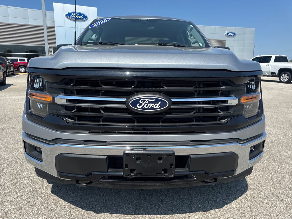 Used 2025 Ford F150 XLT w/ Equipment Group 301A Standard AWD/4WD image 9