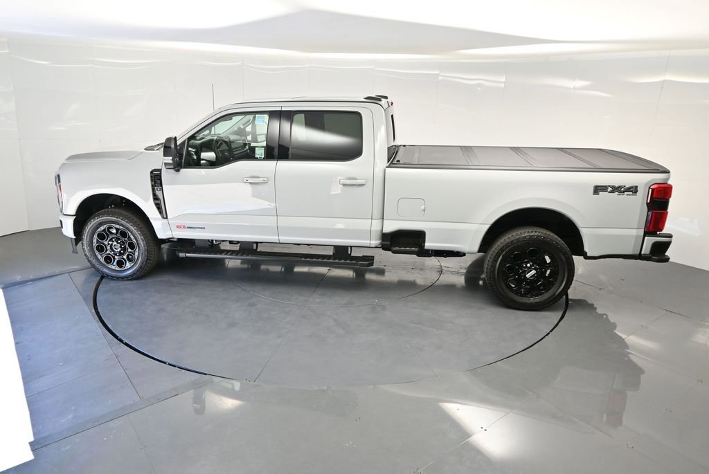Used 2026 Ford F350 Lariat w/ Black Appearance Package image 50