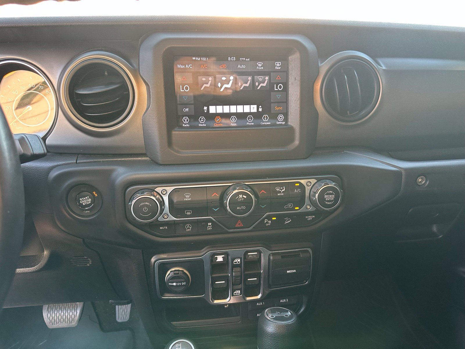 Used 2019 Jeep Wrangler Unlimited Sport S AWD/4WD image 10