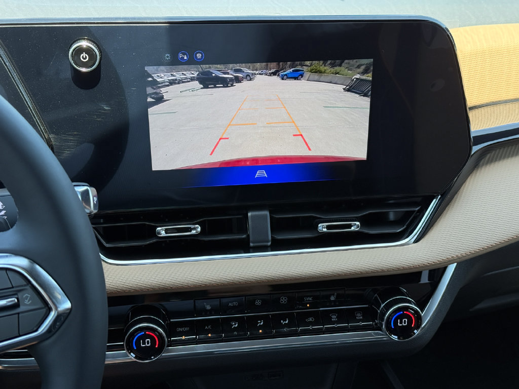 New 2027 Chevrolet Equinox ACTIV FWD image 19