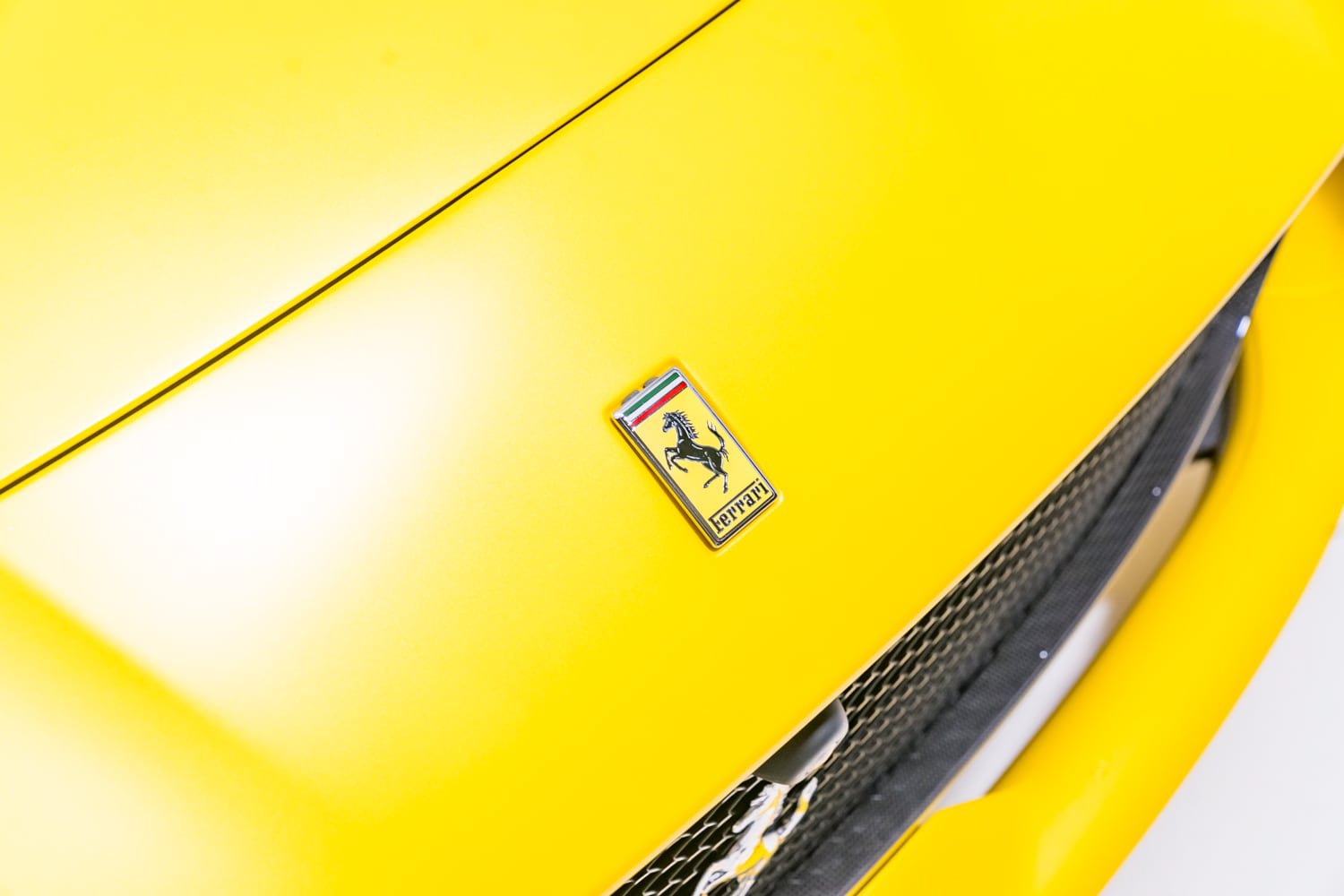 Used 2022 Ferrari 812 GTS RWD image 45