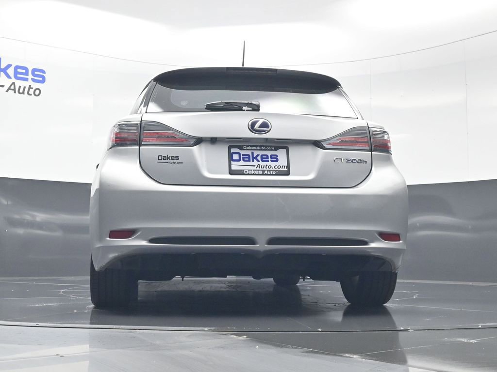 Used 2013 Lexus CT 200h w/ Premium Pkg w/Navigation FWD image 43