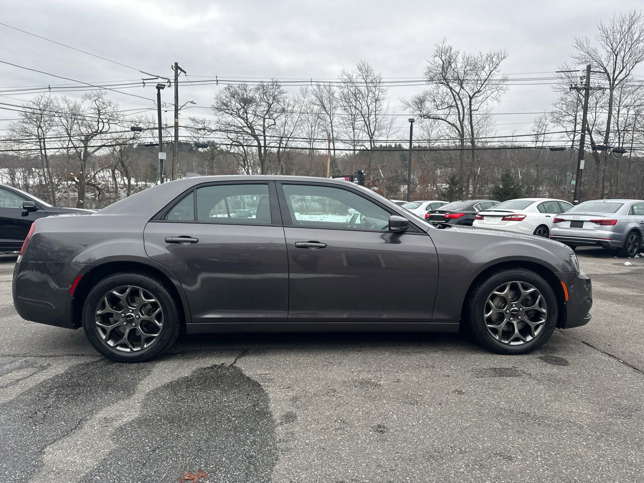 Used 2016 Chrysler 300 S w/ 300S Premium Group image 7