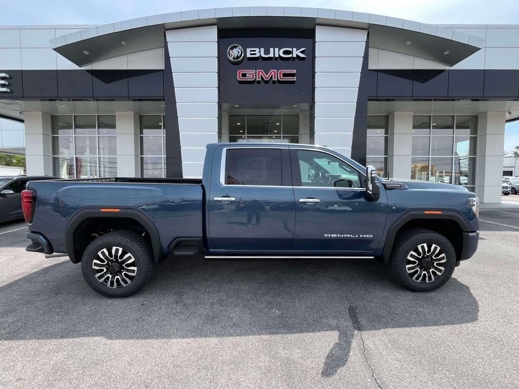 New 2026 GMC Sierra 2500 Denali Ultimate w/ Max Trailering Package AWD/4WD image 2