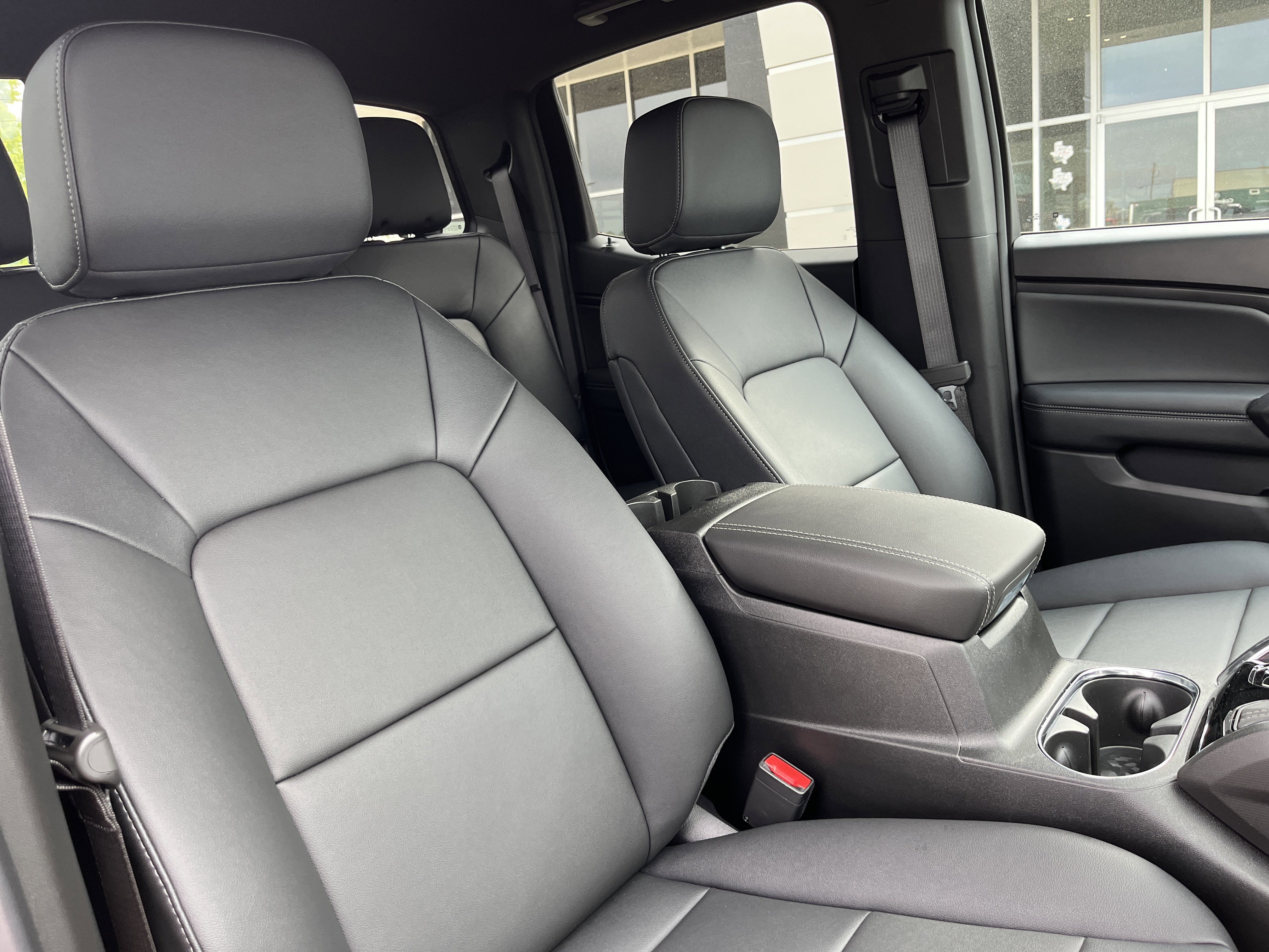 New 2026 GMC Canyon Elevation w/ Convenience Package AWD/4WD image 16