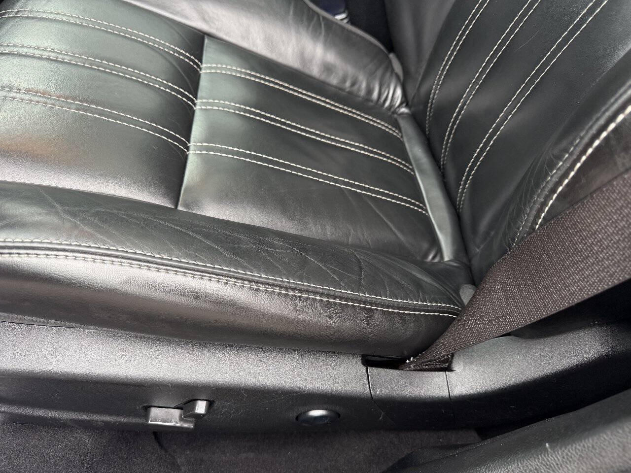 Used 2021 Chrysler 300 S RWD image 20