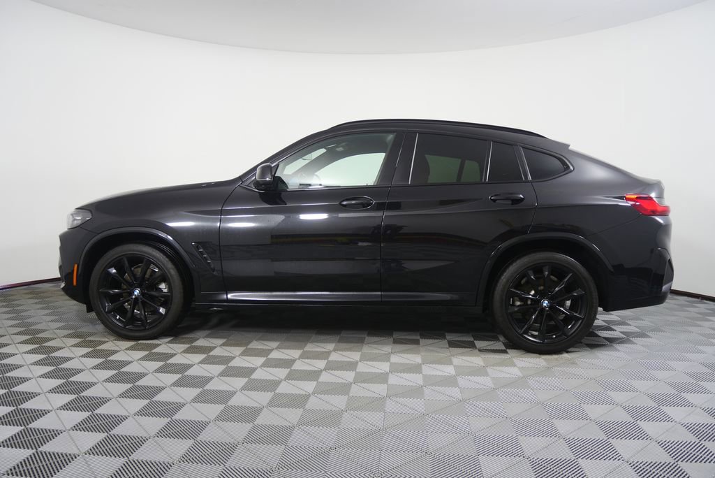 Certified 2024 BMW X4 xDrive30i w/ Premium Package AWD/4WD image 6