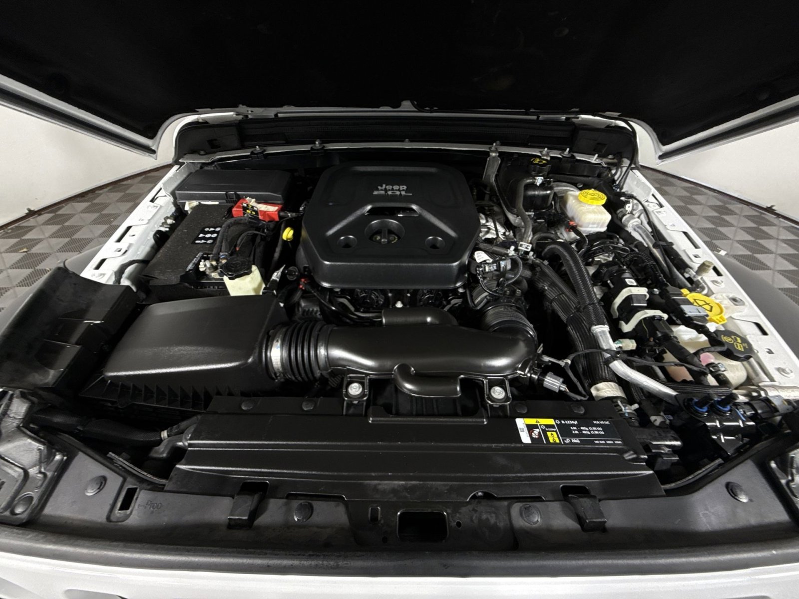 Used 2020 Jeep Wrangler Sport image 26