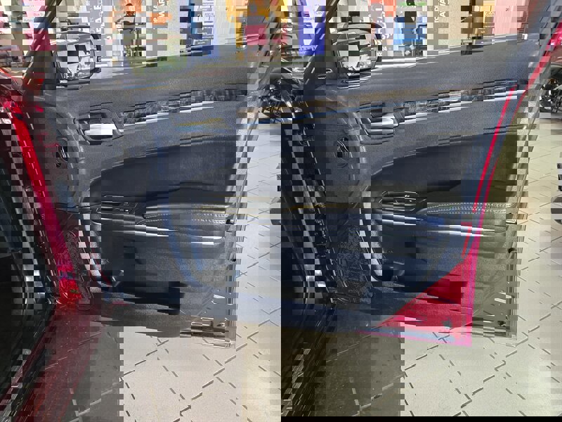 Used 2017 Chrysler 300 C w/ Harman/Kardon Audio Group image 12