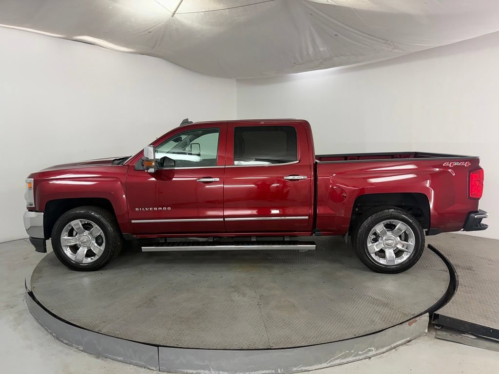 Used 2017 Chevrolet Silverado 1500 LTZ w/ LTZ Plus Package AWD/4WD image 4
