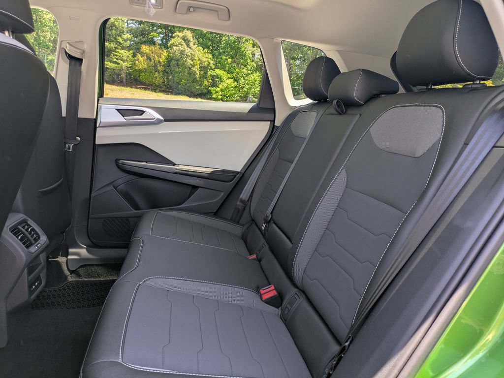 New 2026 Volkswagen Taos SE AWD/4WD image 14