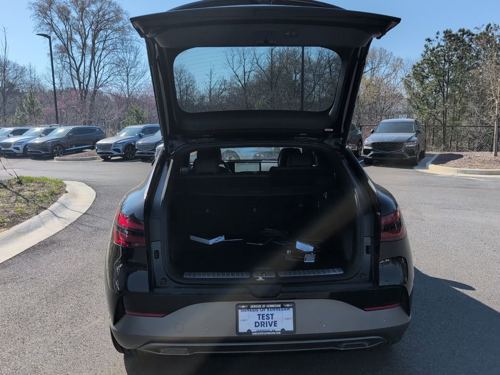 Used 2024 Genesis GV60 Advanced image 10