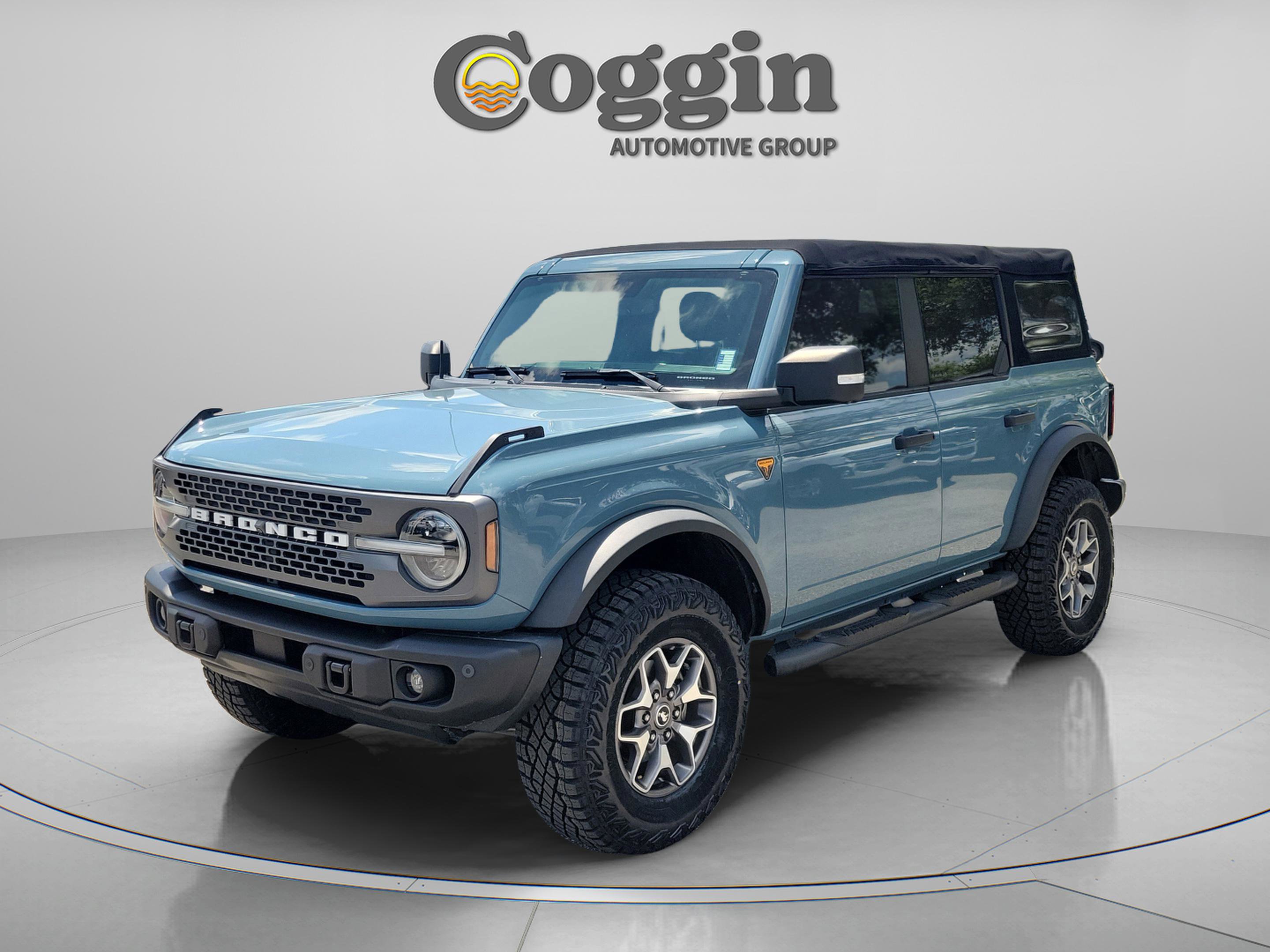 Used 2022 Ford Bronco Badlands AWD/4WD image 1