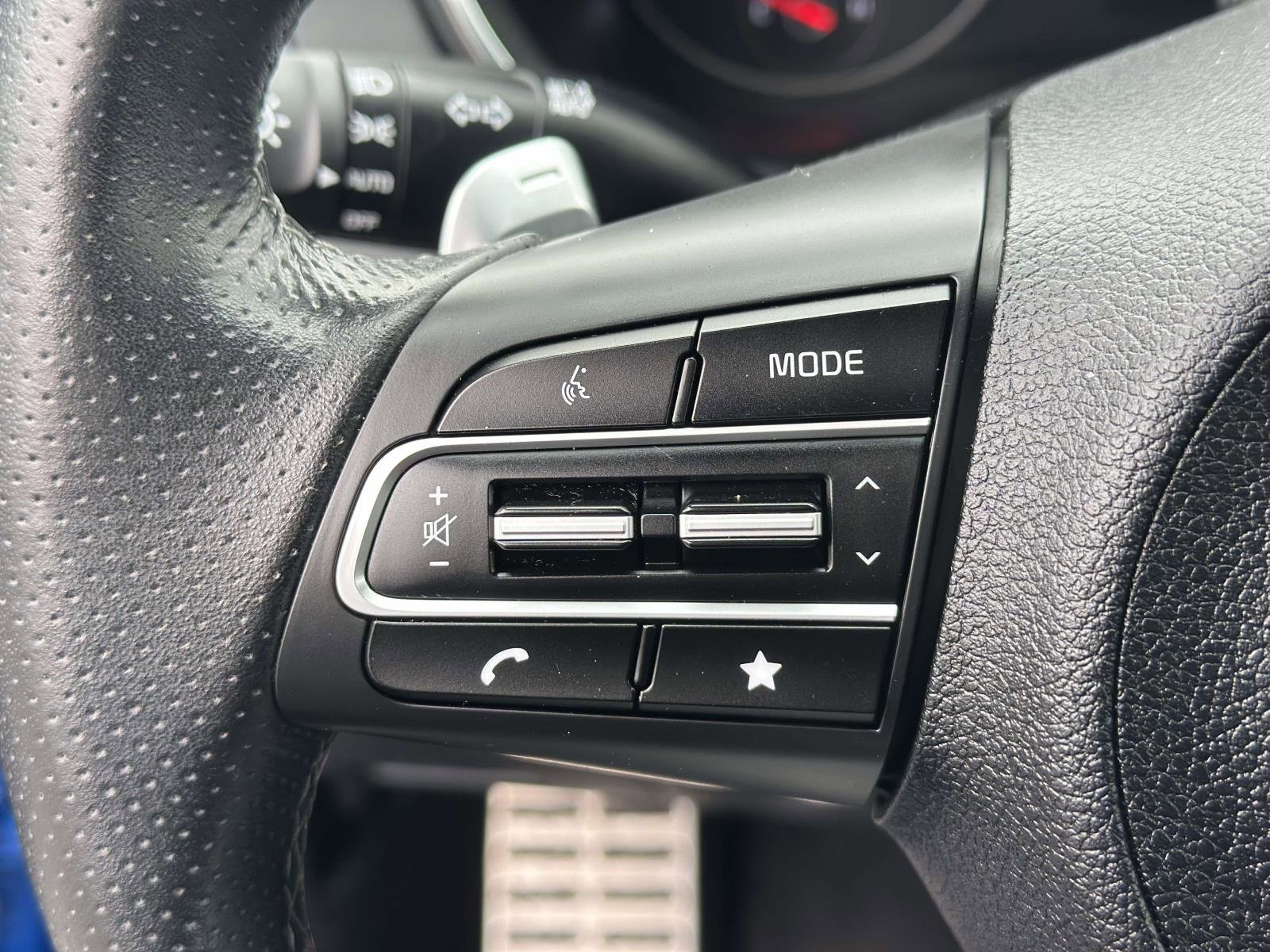 Used 2022 Kia Stinger GT-Line w/ Sun & Sound Package image 14