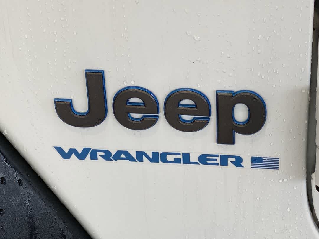 Used 2024 Jeep Wrangler Sport image 10
