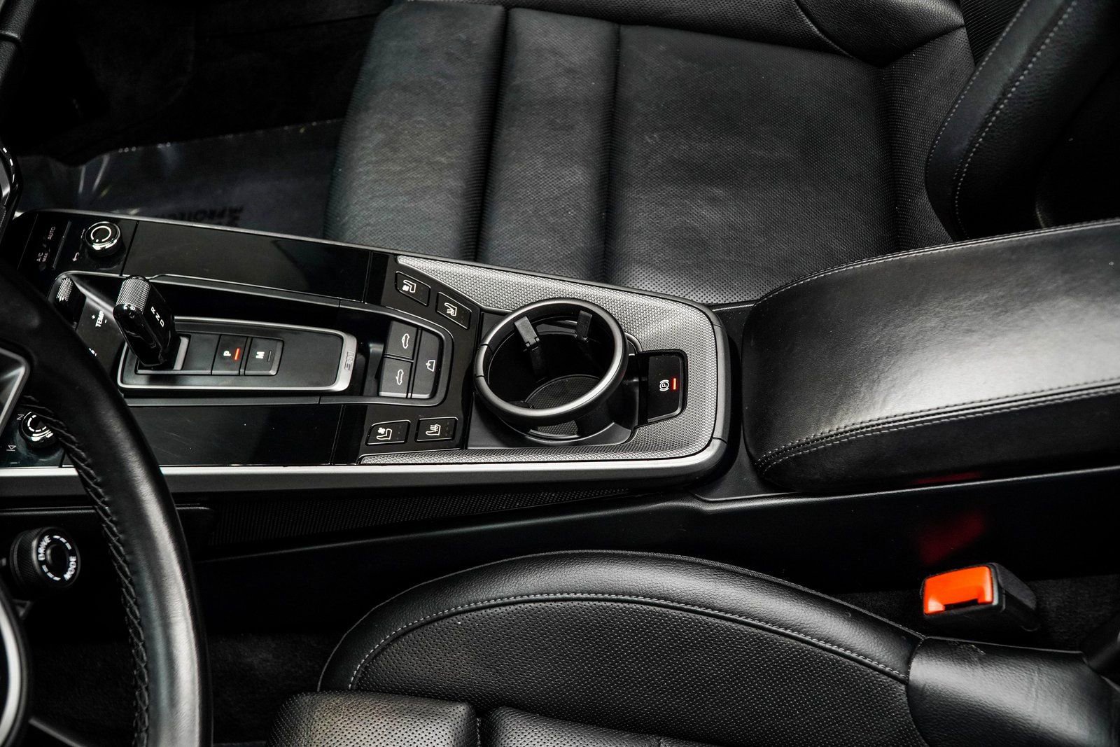 Used 2022 Porsche 911 Carrera w/ Premium Package image 24