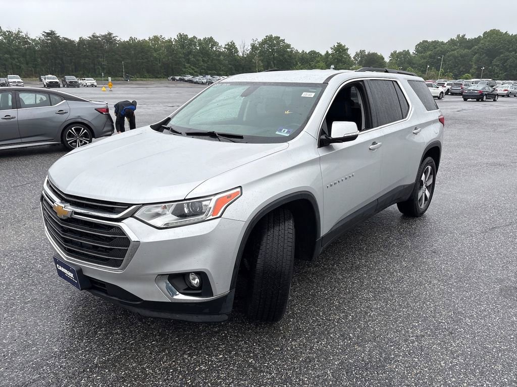 Used 2019 Chevrolet Traverse LT w/ LT Premium Package AWD/4WD image 7