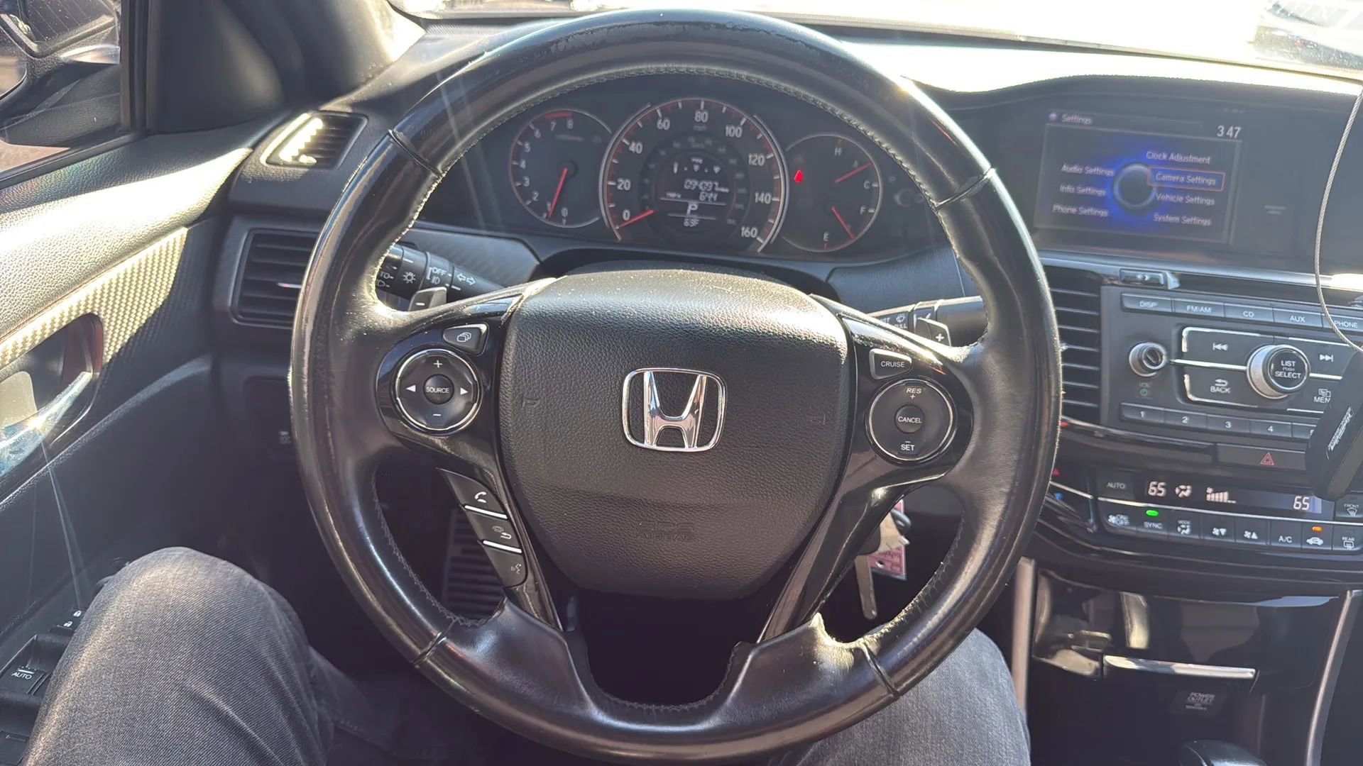 Used 2017 Honda Accord Sport image 10