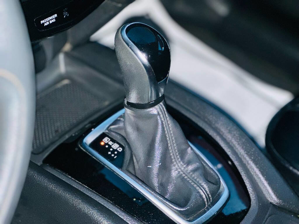 Used 2017 Nissan Rogue Sport S w/ S Appearance Package image 14