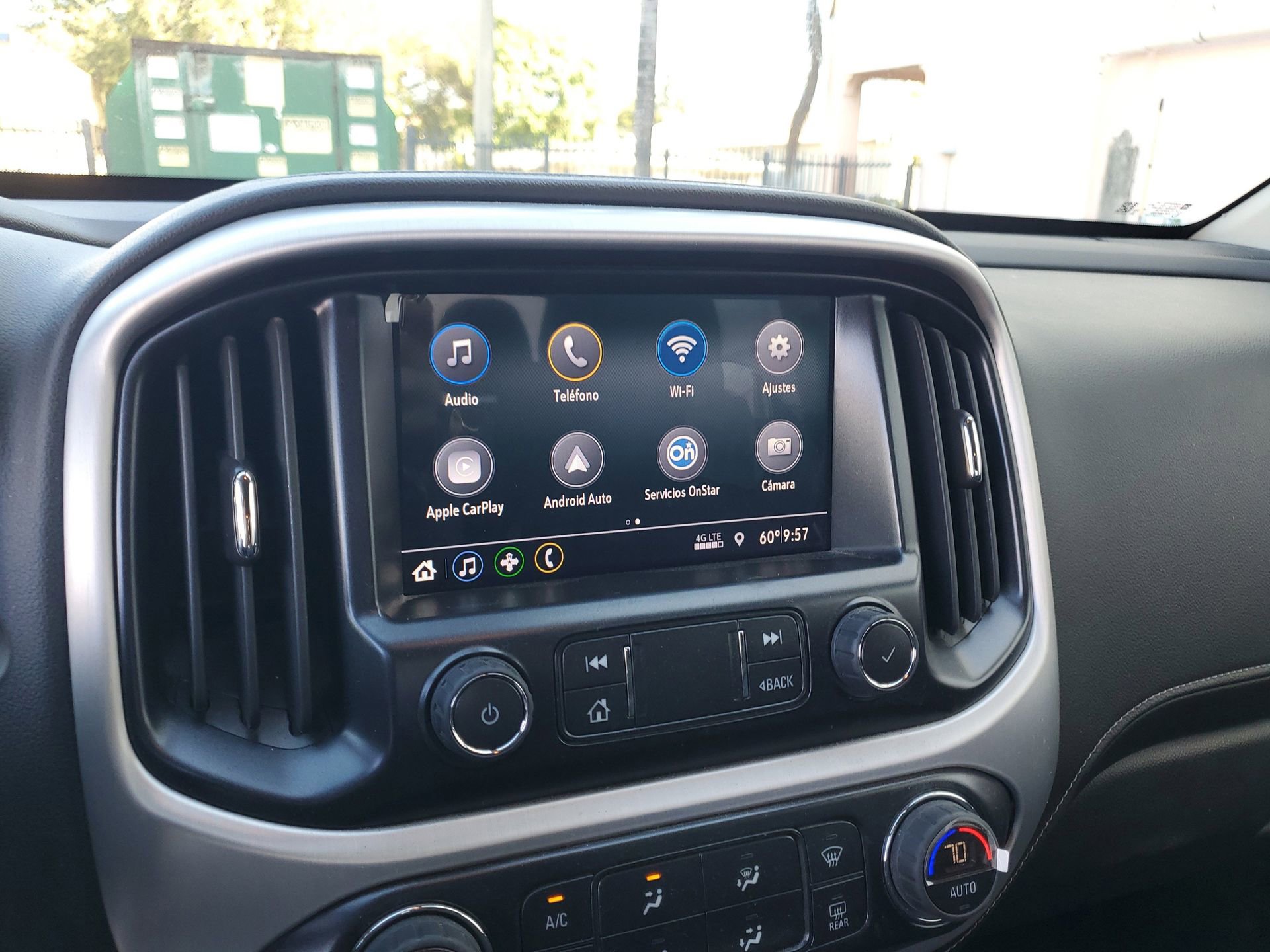 Certified 2022 GMC Canyon Elevation w/ Trailering Package image 11