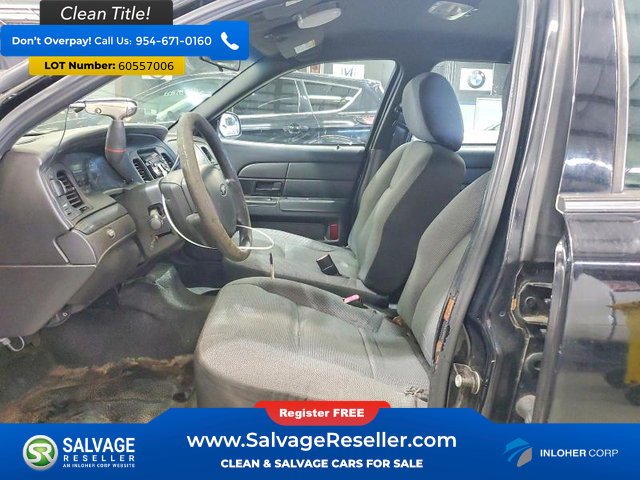 Used 2011 Ford Crown Victoria Police Interceptor RWD image 9